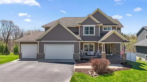 1840 White Pine Ct, Stillwater, MN 55082