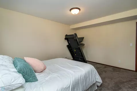 Bedroom - 367 Maple Pointe Blvd, Mapleton, ND 58059 photo 12 of 13