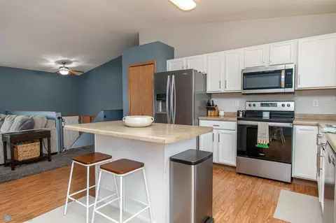 Kitchen - 367 Maple Pointe Blvd, Mapleton, ND 58059 photo 3 of 6