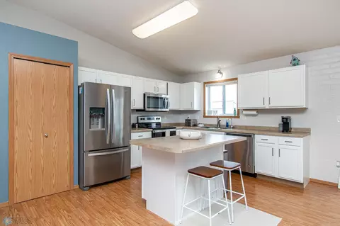 Kitchen - 367 Maple Pointe Blvd, Mapleton, ND 58059 photo 1 of 6