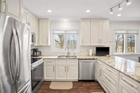 9470 Roy Rd, Delano, MN 55328 photo 8