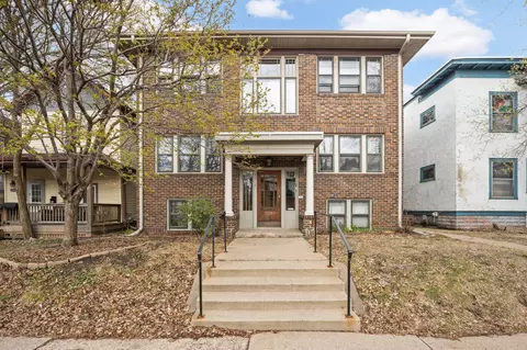 3212 Garfield Ave #202, Minneapolis, MN 55408