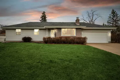 1512 72nd Ave N, Brooklyn Center, MN 55430