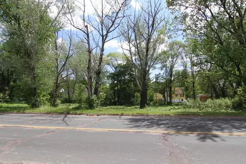 17 Nn Cope Ave E, Maplewood, MN 55109