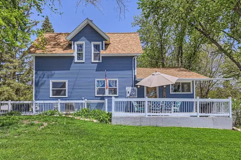 313 High St SW, Watertown, MN 55388