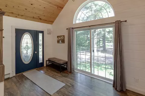 Entry Way - 10567 Black Bear Rd, Brainerd, MN 56401 photo 1 of 2