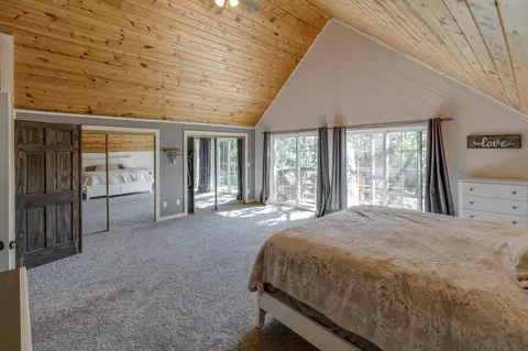 Bedroom - 10567 Black Bear Rd, Brainerd, MN 56401 photo 4 of 8