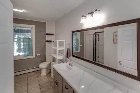 Bath - 10567 Black Bear Rd, Brainerd, MN 56401 photo 1 of 5
