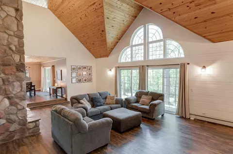 Living - 10567 Black Bear Rd, Brainerd, MN 56401 photo 3 of 5