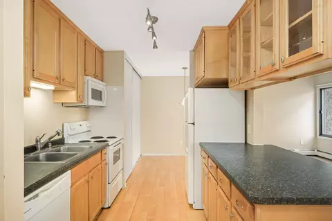 4110 Rahn Rd #113, Eagan, MN 55122 photo 12