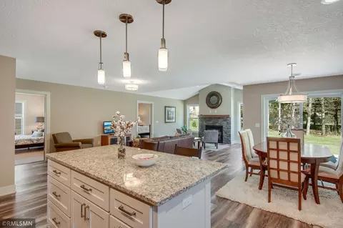15563 Xalapa St NE, Columbus, MN 55025