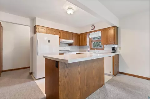 1401 Maple Grove Rd, Duluth, MN 55811 photo 7