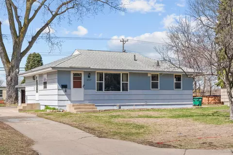 6527 Unity Ave N, Brooklyn Center, MN 55429