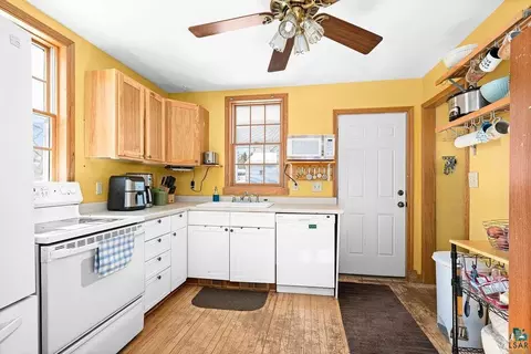 711 E 8th St, Duluth, MN 55805 photo 5