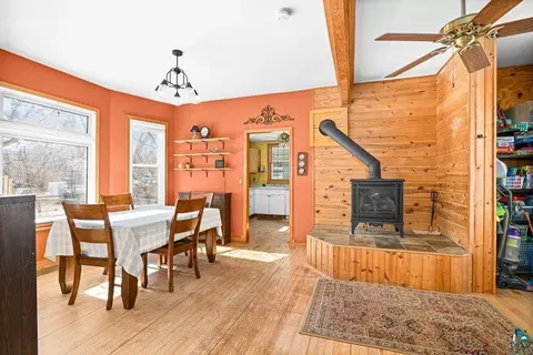 711 E 8th St, Duluth, MN 55805 photo 3