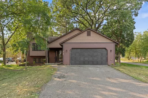 2184 17th Ave E, North Saint Paul, MN 55109