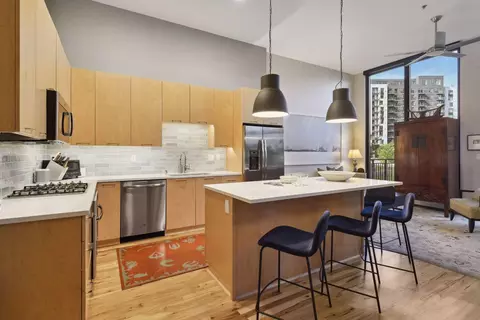 1240 S 2nd St #106, Minneapolis, MN 55415