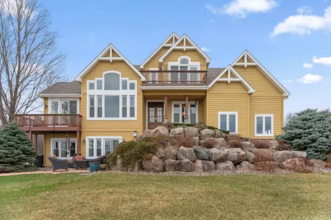 15331 Red Oaks Rd SE, Prior Lake, MN 55372