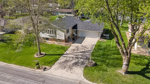 640 16th St SE, Owatonna, MN 55060