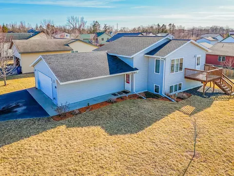 213 Jacobs Way, Bemidji, MN 56601