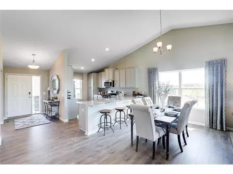 544 Greywood Blvd SW, Delano, MN 55328