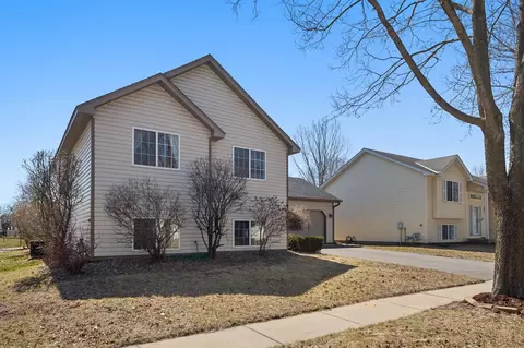 1012 Walnut St, Farmington, MN 55024