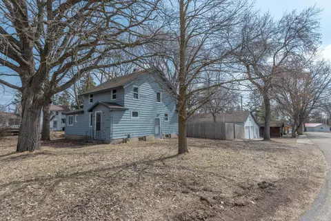 225 W Main St, Vergas, MN 56587
