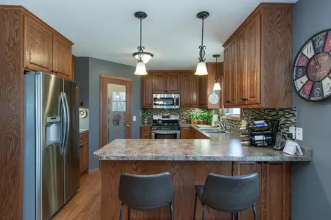 Kitchen - 43326 Vision Rd, Isle, MN 56342 photo 2 of 4