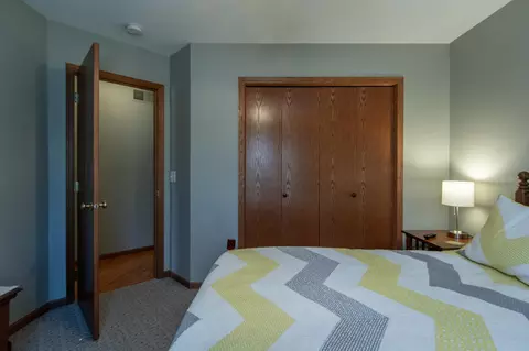 Bedroom - 43326 Vision Rd, Isle, MN 56342 photo 4 of 4
