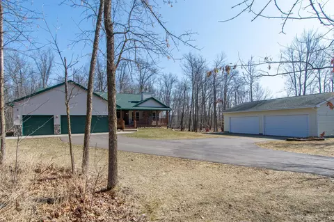 43326 Vision Rd, Isle, MN 56342