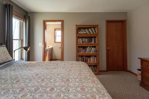 Bedroom - 43326 Vision Rd, Isle, MN 56342 photo 2 of 4