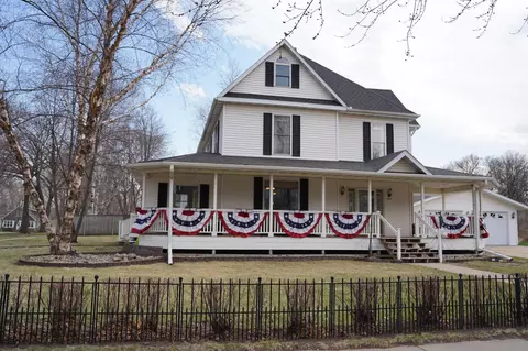 506 W Main St, Pipestone, MN 56164