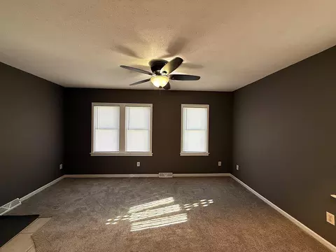 Living - 524 N 7th St, Montevideo, MN 56265 photo 1 of 2