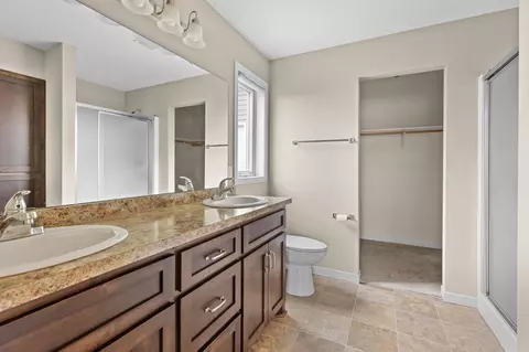 Bath - 9091 Viking St, Brainerd, MN 56401 photo 1 of 2