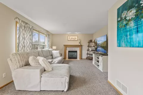 Living - 10386 34th Pl NE, Saint Michael, MN 55376 photo 1 of 4
