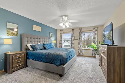 Bedroom - 10386 34th Pl NE, Saint Michael, MN 55376 photo 2 of 6