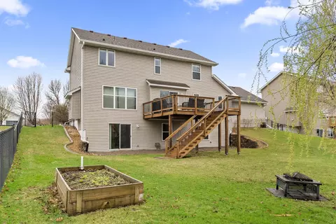 Exterior - 10386 34th Pl NE, Saint Michael, MN 55376 photo 8 of 14