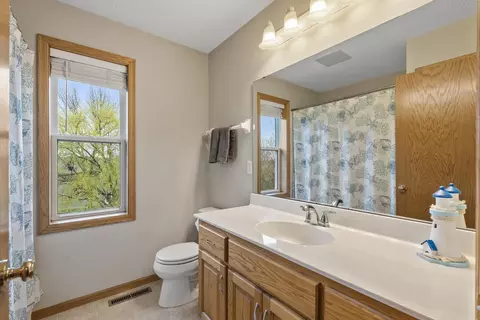 Bath - 10386 34th Pl NE, Saint Michael, MN 55376 photo 3 of 3