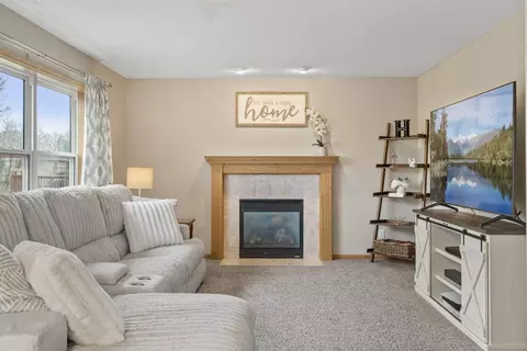 Living - 10386 34th Pl NE, Saint Michael, MN 55376 photo 2 of 4