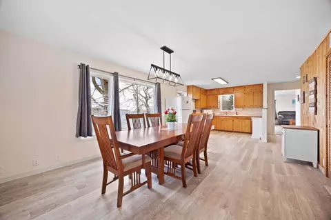 Dining - 65902 211th St, Darwin, MN 55324 photo 2 of 2