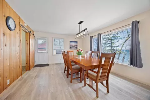 Dining - 65902 211th St, Darwin, MN 55324 photo 1 of 2