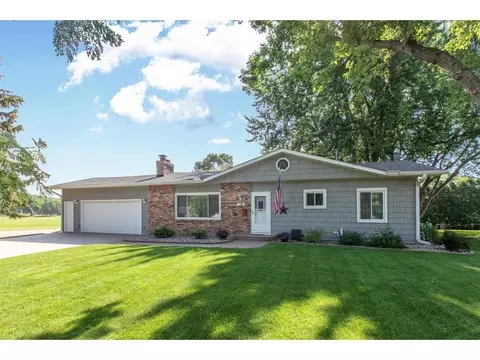 8519 Ideal Ave S, Cottage Grove, MN 55016
