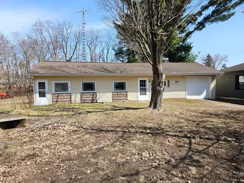 818 2nd St, Pepin, WI 54759
