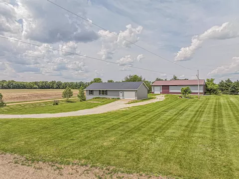 19420 316th St, Clarissa, MN 56440
