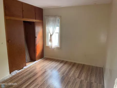 Bedroom - 412 3rd Ave W, Halstad, MN 56548 photo 2 of 3