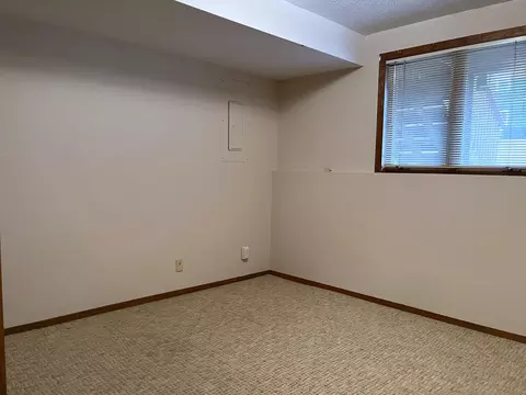 440 S 6th Ave, Windom, MN 56101 photo 10