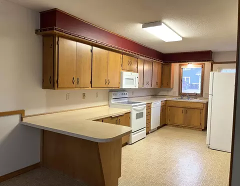 440 S 6th Ave, Windom, MN 56101 photo 19