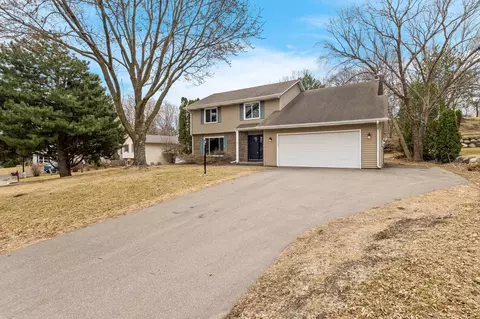 1721 James Pl, Burnsville, MN 55337