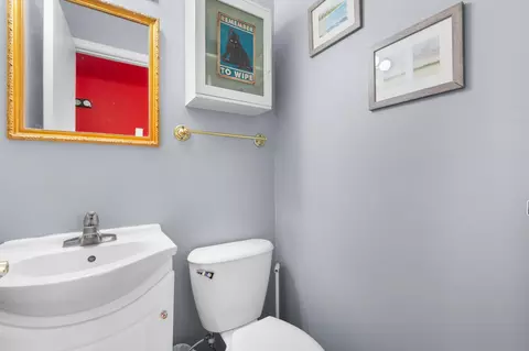 Bath - 4057 18th Ave NW, Rochester, MN 55901 photo 1 of 2