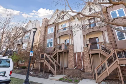 40 E 125th St, Burnsville, MN 55337